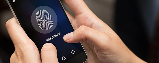 hero-data-security-phone